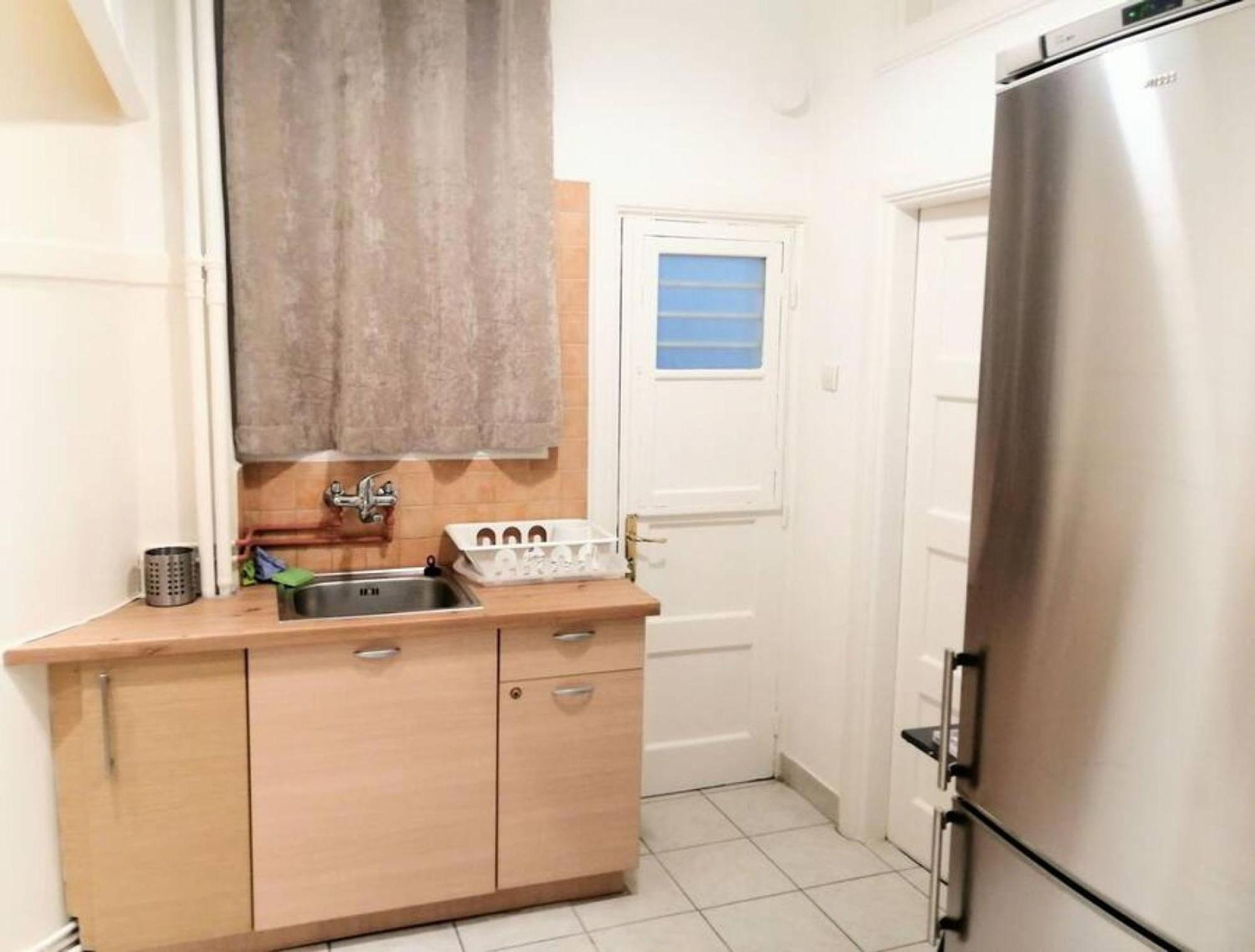 Elegant Apartment In Syntagma Square Atenas Exterior foto